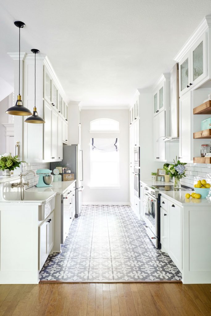 Ghastly To Gorgeous Galley Kitchen 5, Images Of Galley Kitchens With White Cabinets