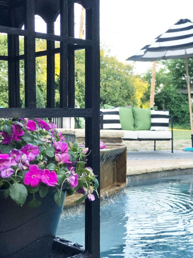 warren s outdoor living kingwood tx on Backyard Beautiful Creating An Outdoor Oasis On A Budget Courtney Warren Home